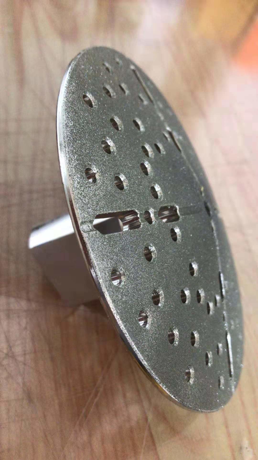 Electroplated Diamond Grinding Wheel 170 / 200 Mesh Size With Precision