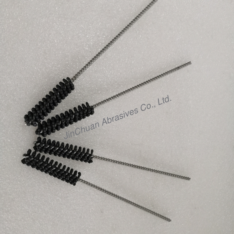 Honing Brushes For Precision Hole Polishing And Internal Hole Machining Installed On CNC Milling Machine Tools